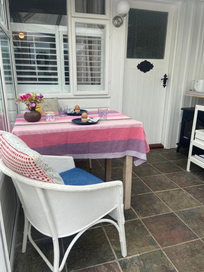 Barrow Harbour Studio Apartment Tralee Eksteriør bilde