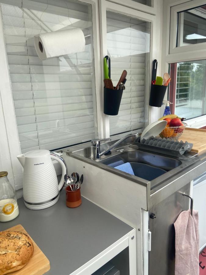 Barrow Harbour Studio Apartment Tralee Eksteriør bilde